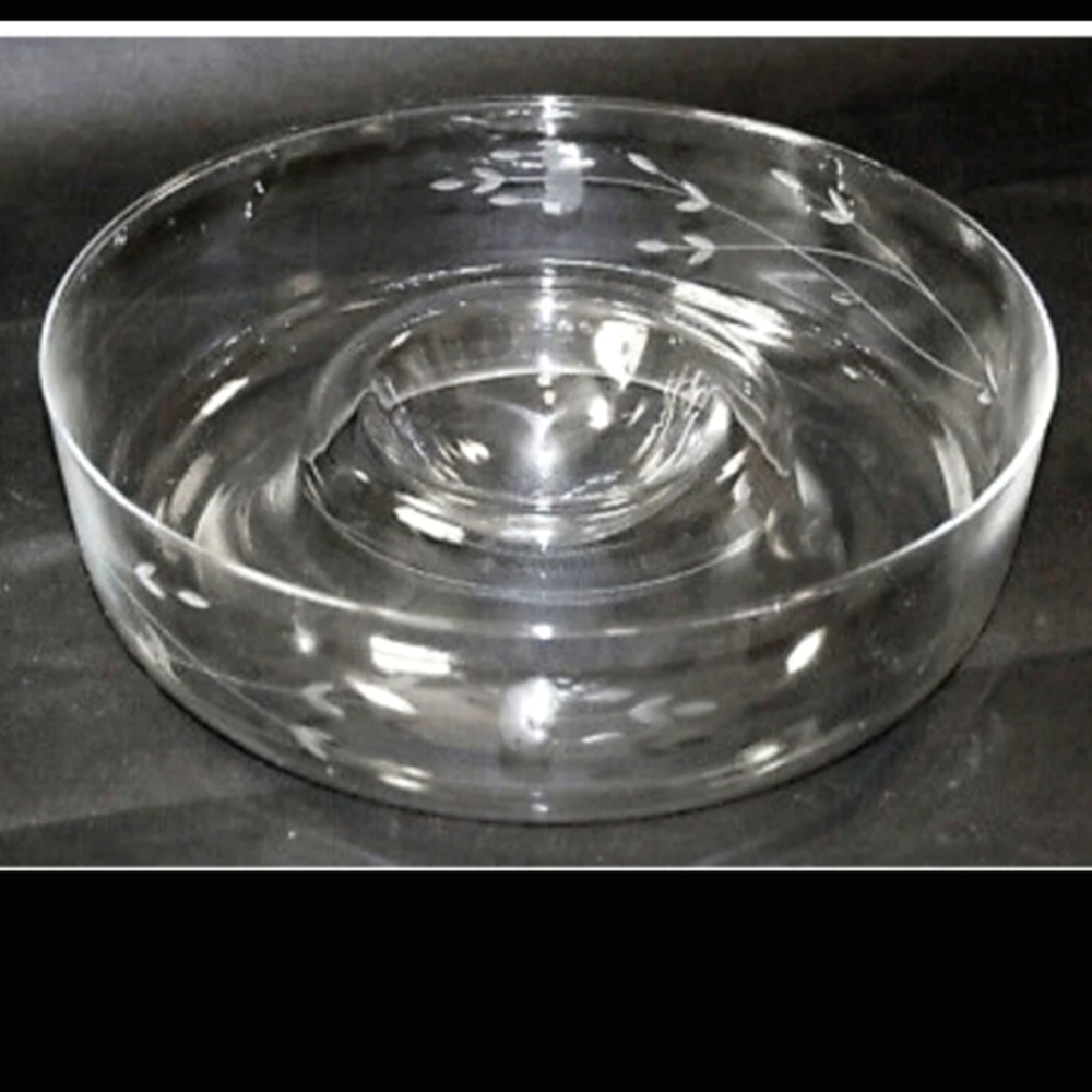 Princess House Crystal Chip & Dip Bowl